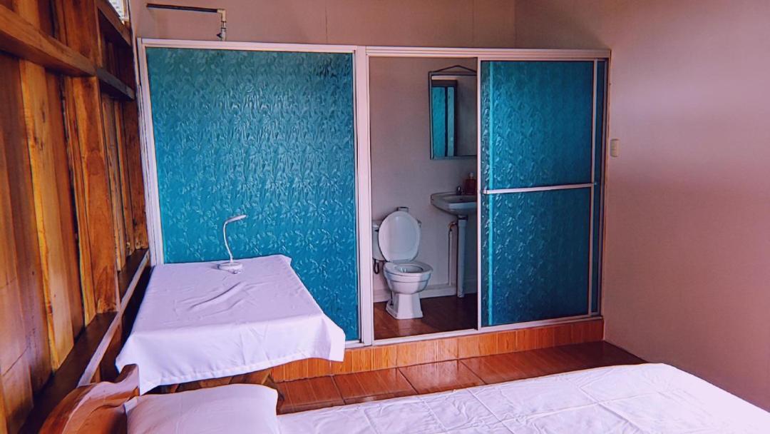 Alpha Arenal Hostel ラ・フォルトゥナ エクステリア 写真