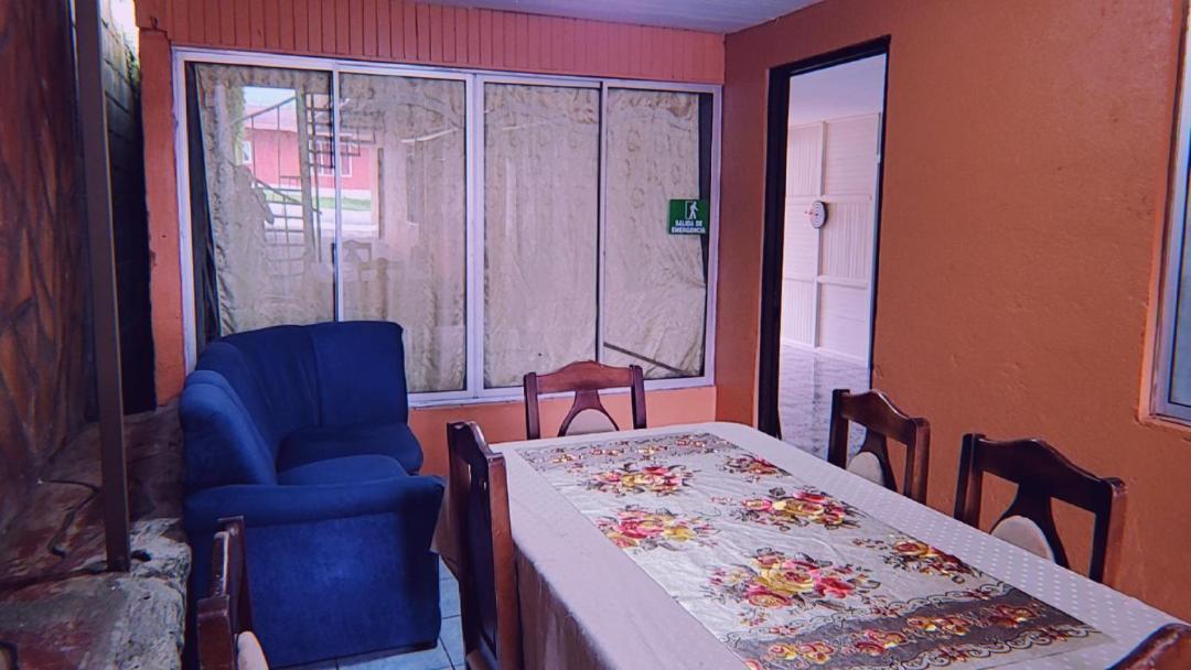 Alpha Arenal Hostel ラ・フォルトゥナ エクステリア 写真